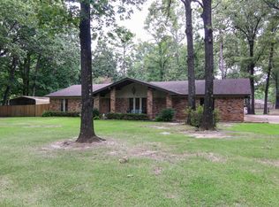 8 Wild Oak Cir, Texarkana, TX 75503