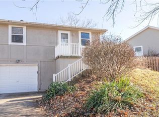 5505 NW Homer White Rd, Parkville, MO 64152
