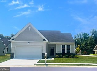 105 Fuchsia Dr, Dover, DE
