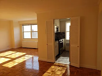 Rented by Austin Sheppard Realty Inc