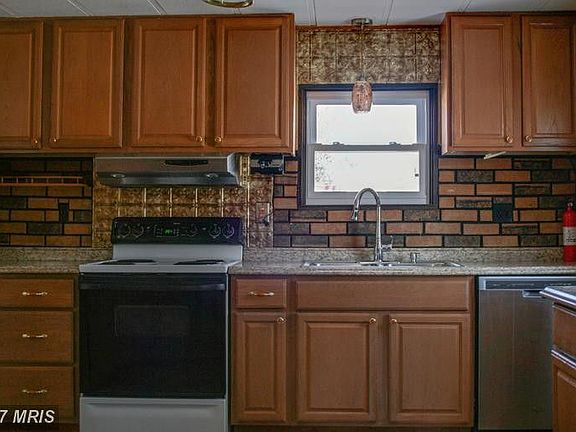 5th image of 1502 Flanders Ln Trlr K