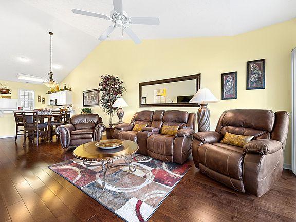 3rd image of 901 West Port Dr. #1218