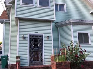 15 Olo St, Woonsocket, RI 02895