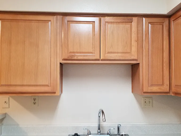 Sleepy Hollow Apartments — Photo 21