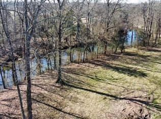 1 Pyles Rd, Chapel Hill, TN 37034