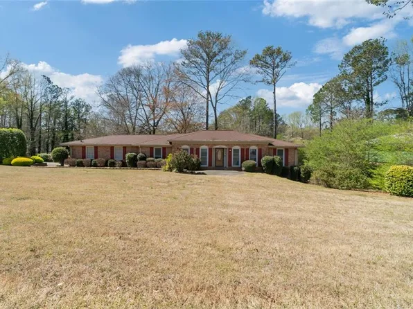 4892 Duncan Dr, Powder Springs, GA 30127