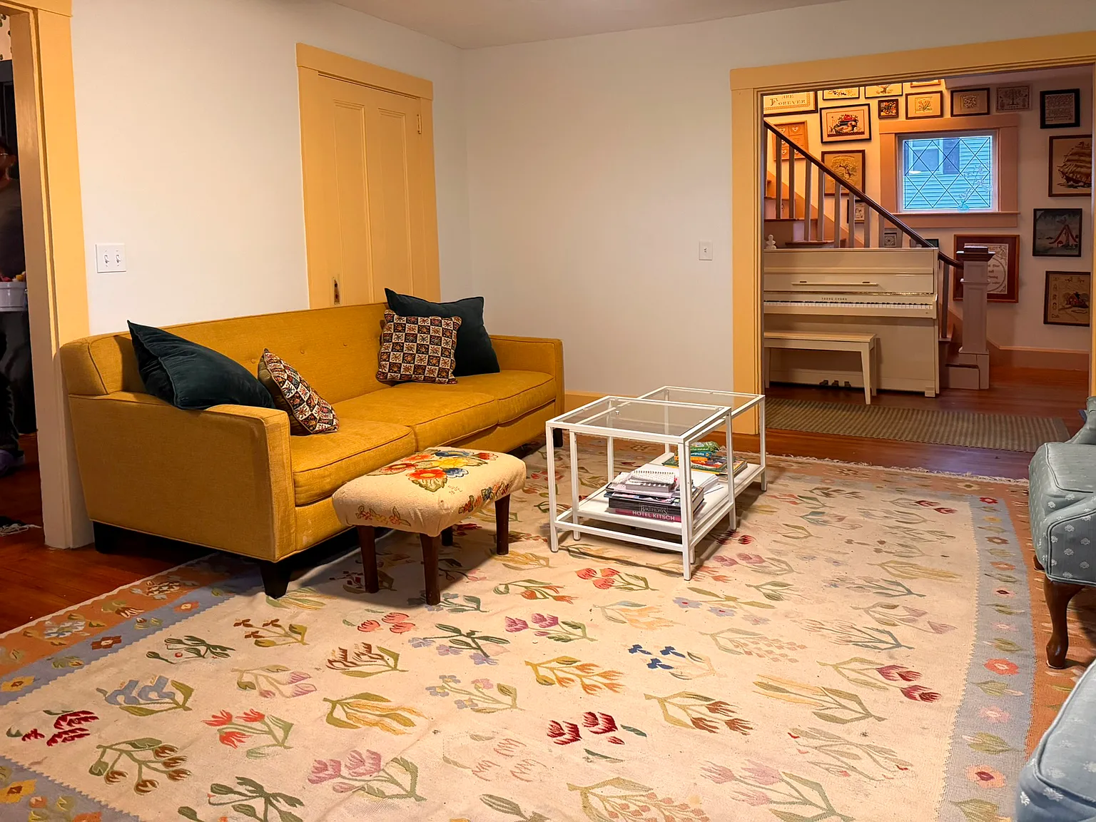 4 bed, 1456 sqft, $3,200 — Photo 3