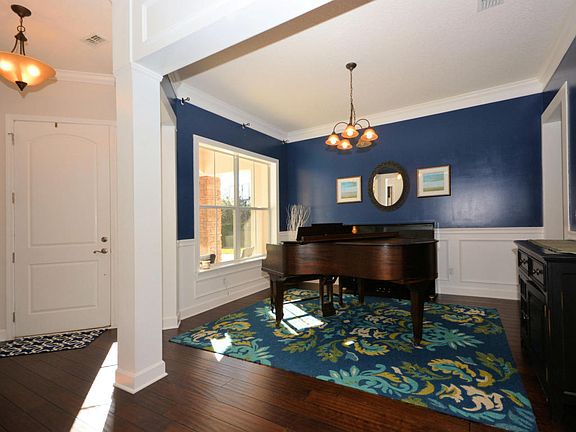 4th image of 1238 Leith Hall Dr