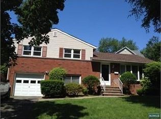 81 Prescott St, Demarest, NJ 07627