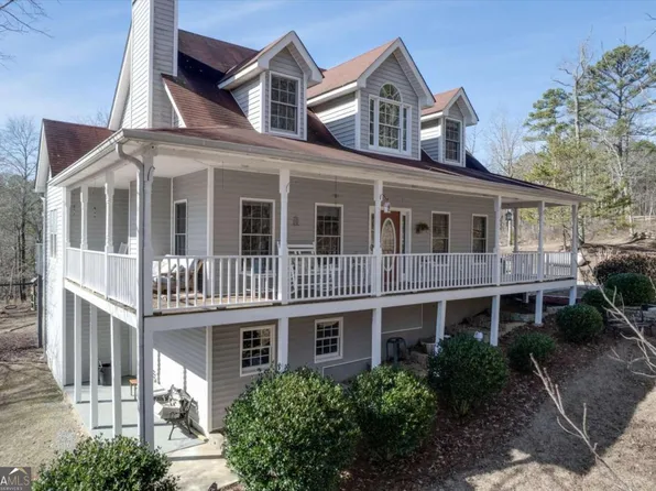 765 Rockhouse Rd, Waleska, GA 30183