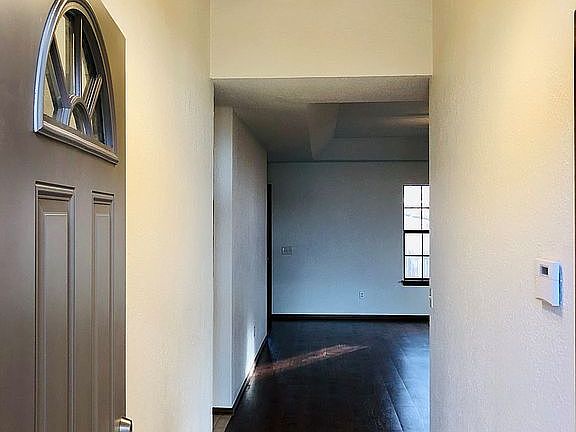 2nd image of 13400 Briar Hollow Ln