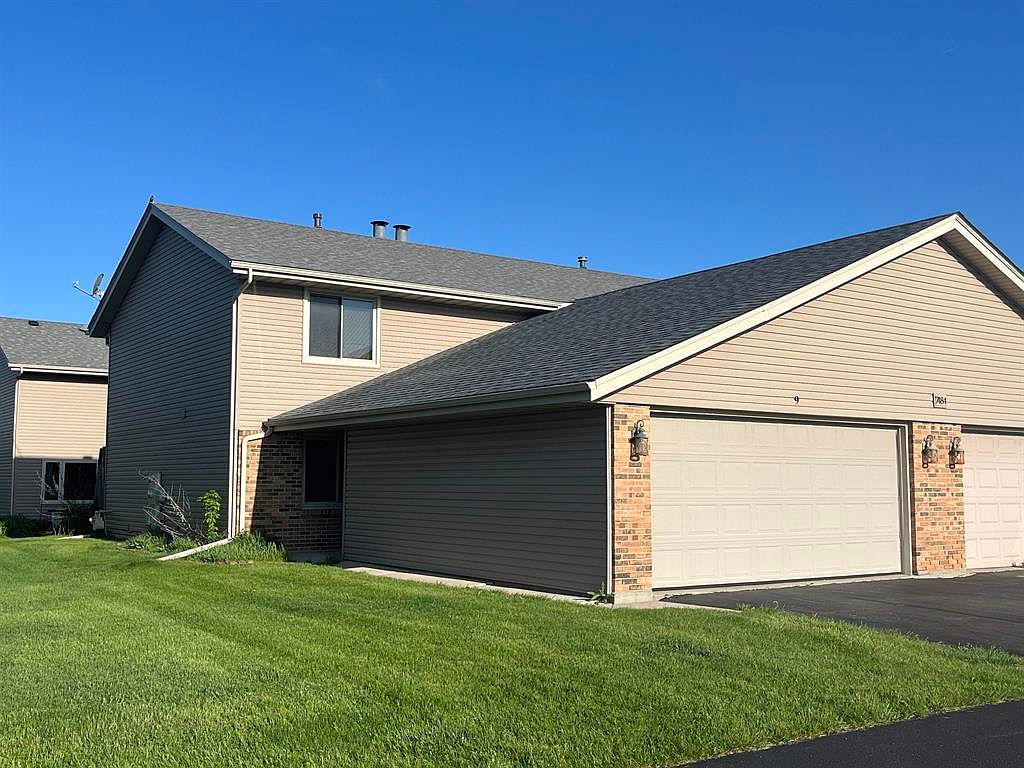 tomochi　② 7484 Colosseum Dr #9, Rockford, IL 61107 | Zillow