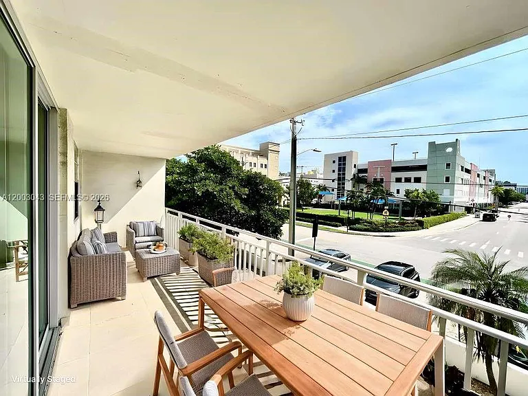 9500 W Bay Harbor Dr #2G — Photo 10