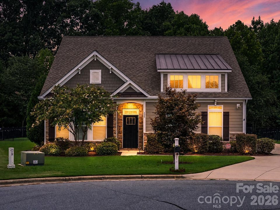 1st image of 229 Hunters Hill Dr