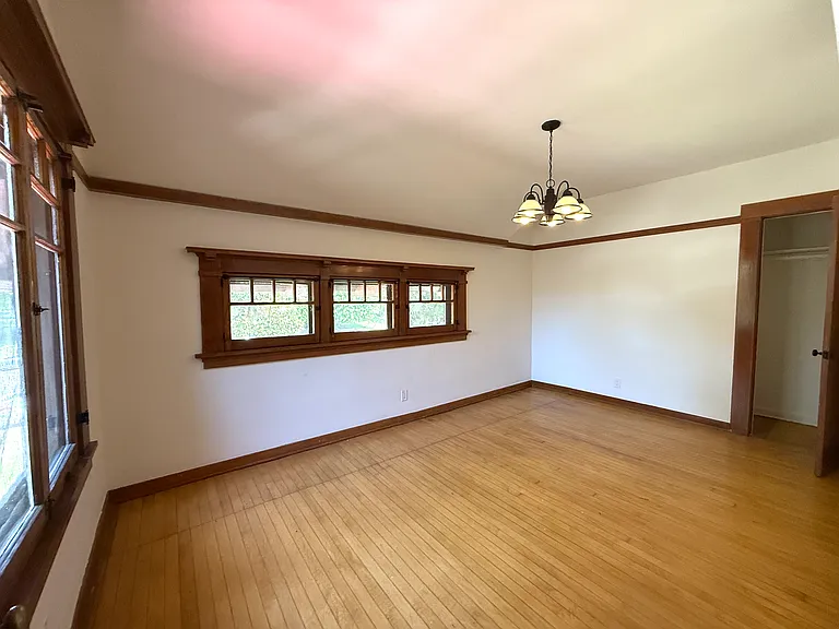 2234 W Adams Blvd #3 — Photo 4