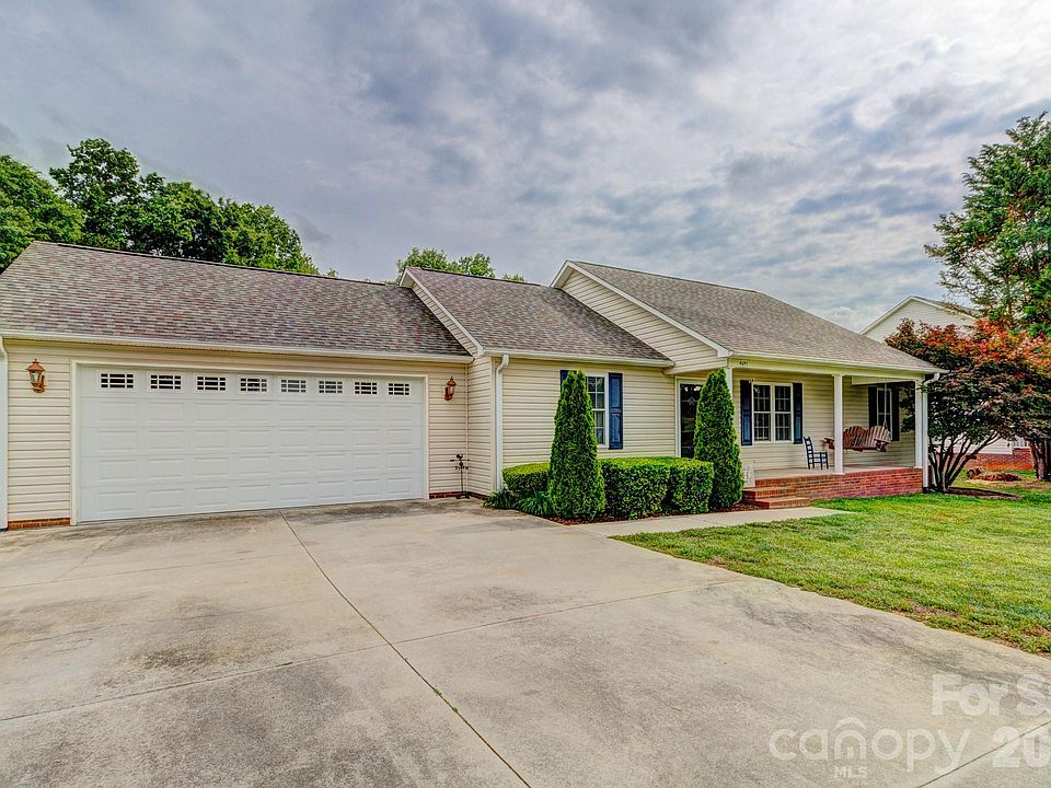 1st image of 4671 Garys Pl