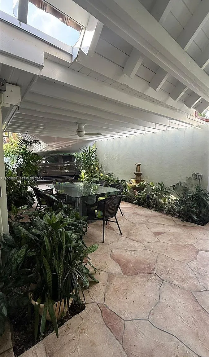 Biscayne Key Estates — Photo 4