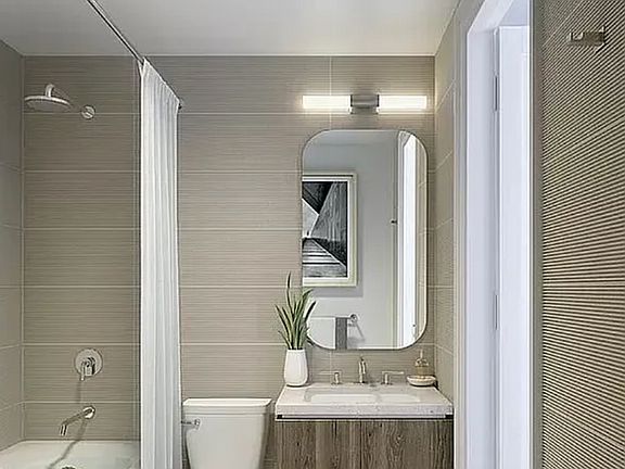 5th image of 70 W 37th St #2119