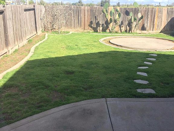 3rd image of 7731 Laramore Way
