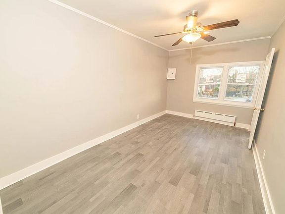5th image of 206-25 Hillside Ave #2