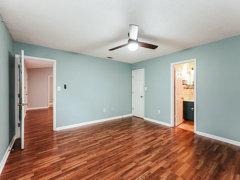 180 Oak Dr — Photo 13