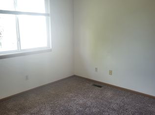 4915 Universal Dr Unit 1, Midland, MI 48640