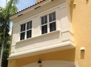 831 NE 16th Ter, Fort Lauderdale, FL 33304