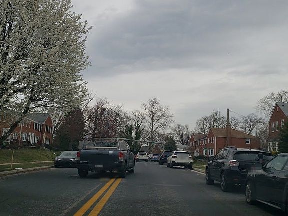 5th image of 8423 Pleasant Plains Rd