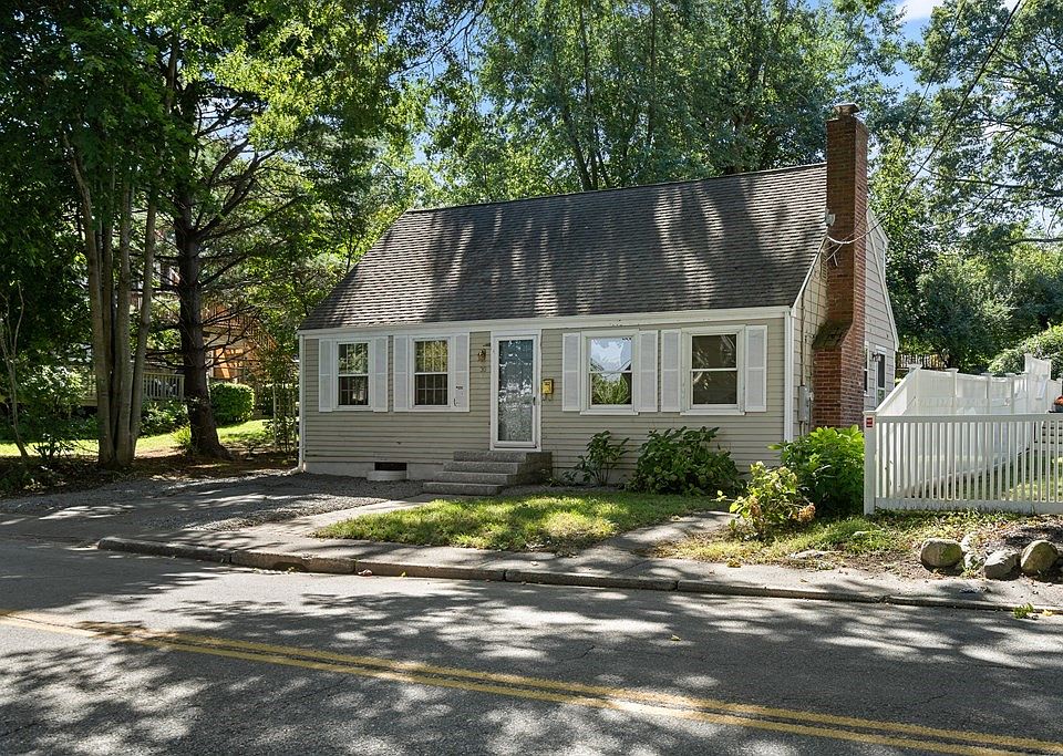 30 Village St, Marblehead, MA 01945 Zillow