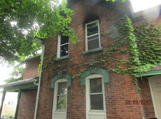 56 Davis St, Rochester, NY 14605