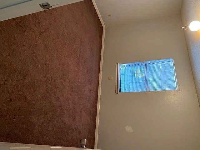 1st image of 305 Veterans Ave #D