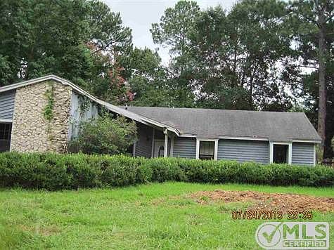 2nd image of 3221 Whitney Dr W