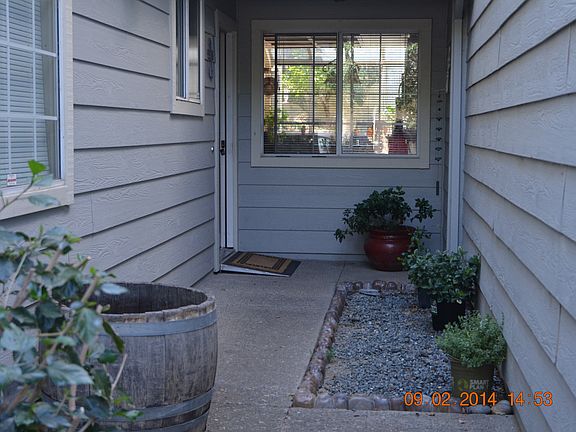 2nd image of 255 Heron Dr