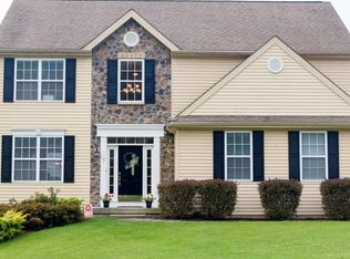 7 Buck Ln, Upper Chichester, PA 19061