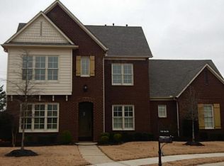 861 Five Oaks Ln, Collierville, TN 38017