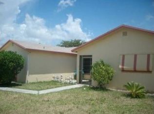 8879 SW 9th St, Boca Raton, FL 33433