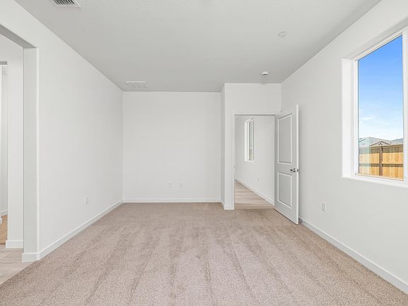 5th image of 858 S Rossi Avenue