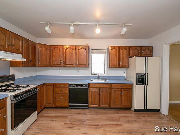 5th image of 1149 Aberdeen St NE