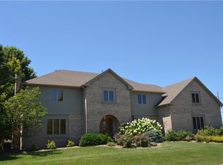 922 Ironwood Dr W, Brownsburg, IN 46112