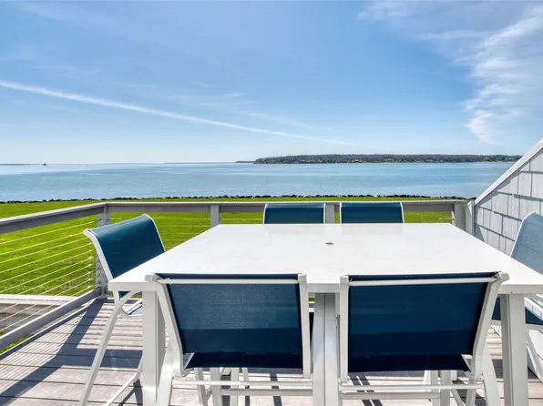 2820 Shipyard Lane #2F2, East Marion, NY 11939