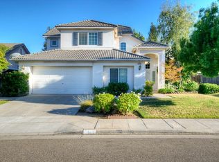 2143 E Pinehurst Ave, Fresno, CA