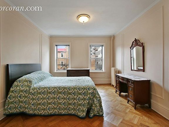 4th image of 1515 11th Ave