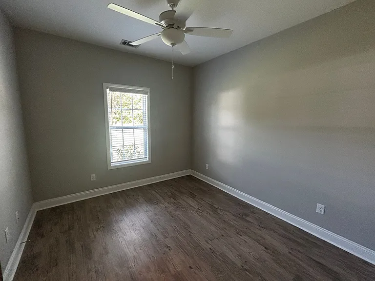 1909 Jeanette St #B — Photo 14