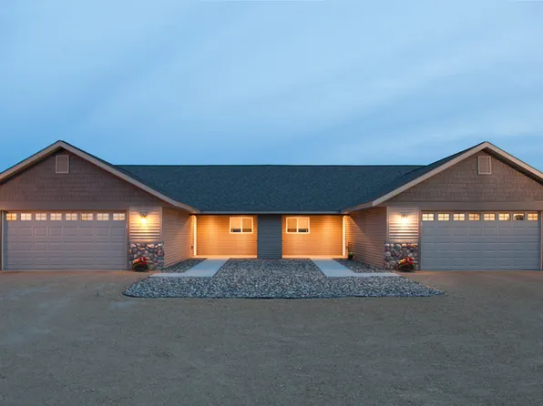 994 67th Ave, Roberts, WI 54023