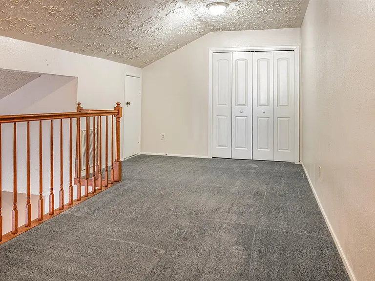 10025 Rosbrook Dr — Photo 9