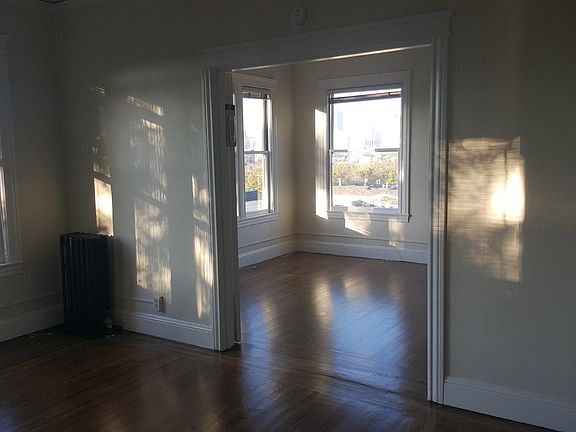 5th image of 830 Hayes St #Cca052