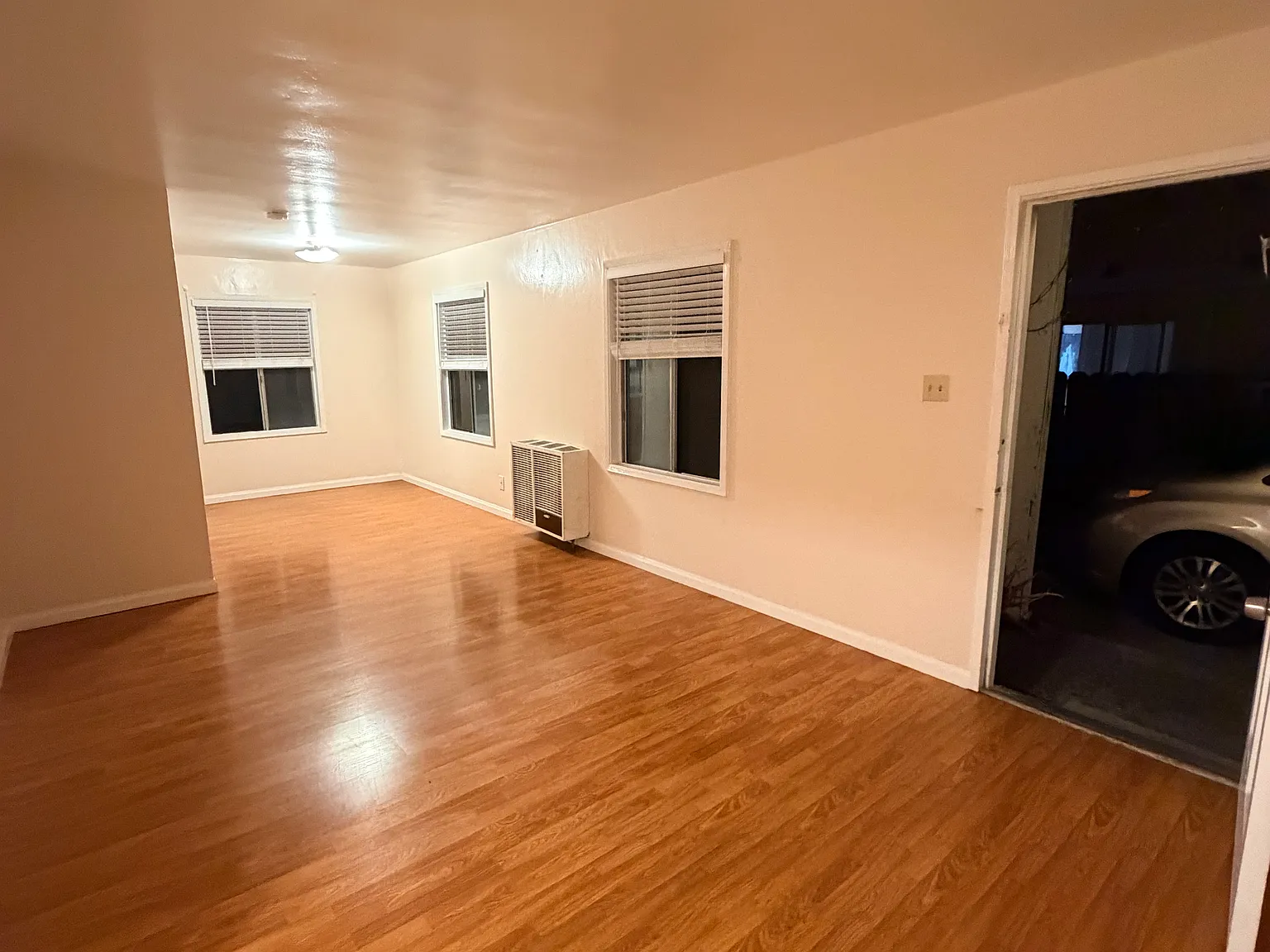 1 bed, 680 sqft, $1,800 — Photo 4