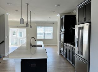 5276 Alistair Maclean Pl, White Plains, MD 20695