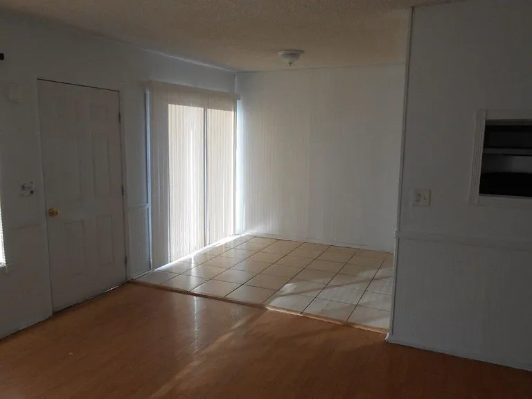 6671 Bubbling Brook Dr #D — Photo 18