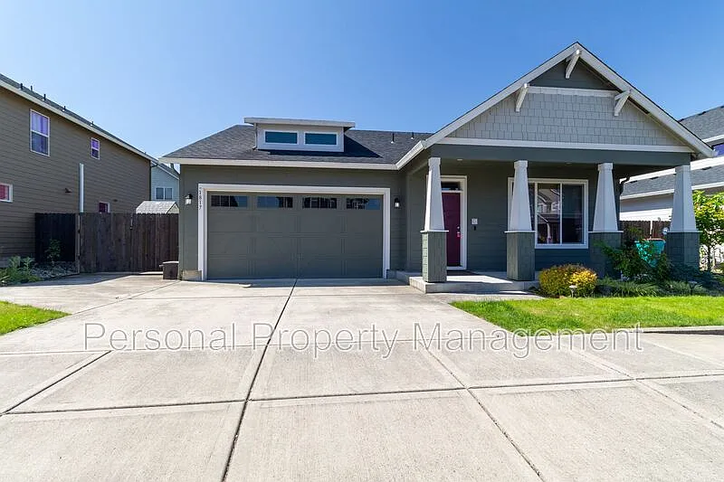 3 bed, 2.0 bath, 1672 sqft, $2,495 — Photo 2
